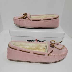 Minnetonka Cally Moccasin Slippers Womens Sz 8 Suede Leather Slip-on Pink Blush